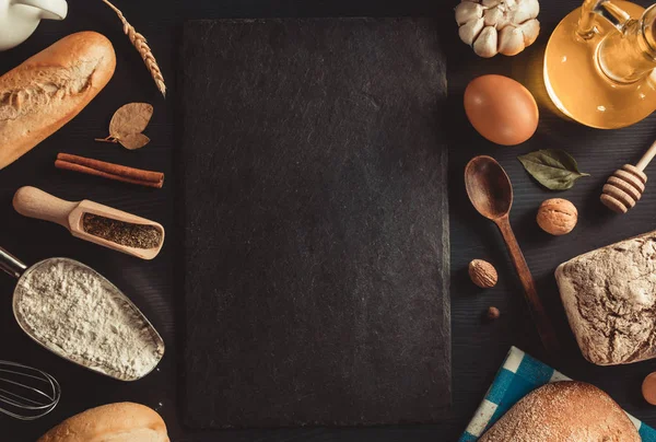 Pane Prodotti Forno Ingredienti Sfondo Legno — Foto Stock