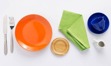 Beyaz arka plan, üstten görünüm ayarla mutfak eşyaları