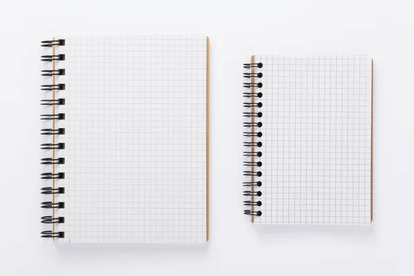 Caderno de papel ou almofada em fundo branco — Fotografia de Stock
