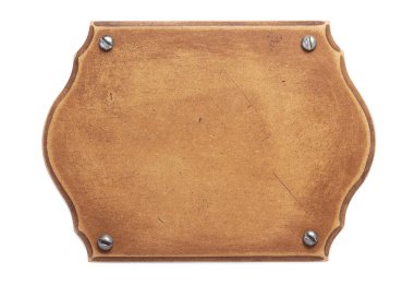 Beyaz arkaplanda izole edilmiş yaşlandırılmış ahşap isim plakası