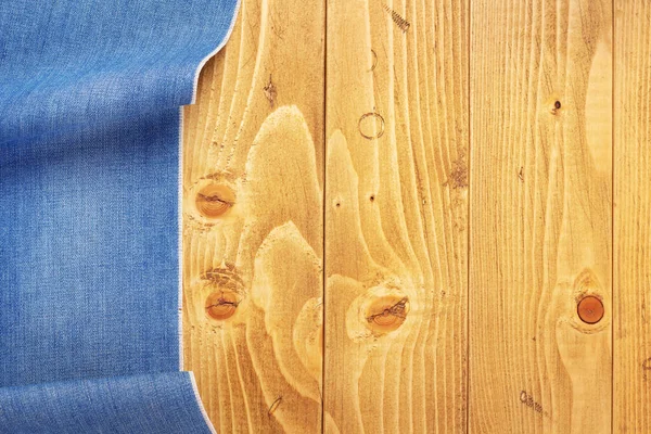 Texture Jeans Vecchio Sfondo Legno Superficie Del Tavolo — Foto Stock