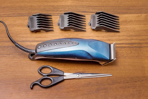 Kappers Instellen Voor Haar Knippen Trimmer Sproeiers Schaar Bovenaanzicht — Stockfoto