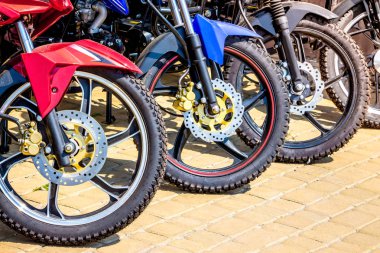 Motosiklet bir spor olayı başında