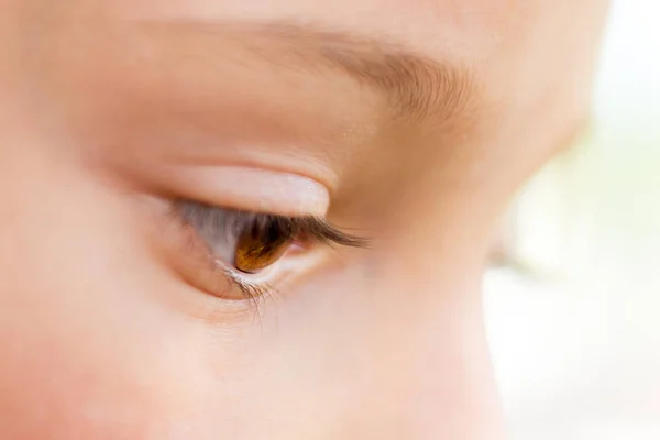 Young Girl Eye Close Profile Look — Stock Photo, Image