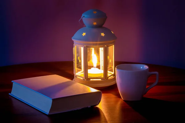 Book White Cover Lantern Cup Coffee Evening — Stock Photo, Image