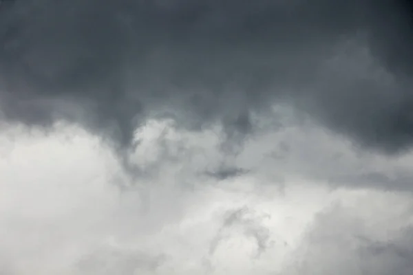 Nuages Tempête Sombres Pendant Mauvais Temps Fond Pour Conception — Photo