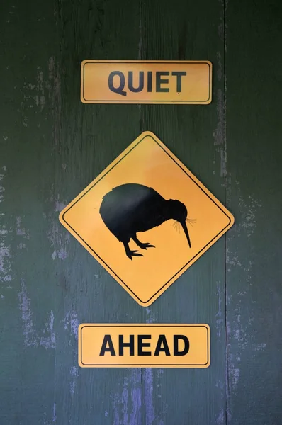 Ruhige Kiwi Voraus Zeichen Auckland Region Neuseeland — Stockfoto