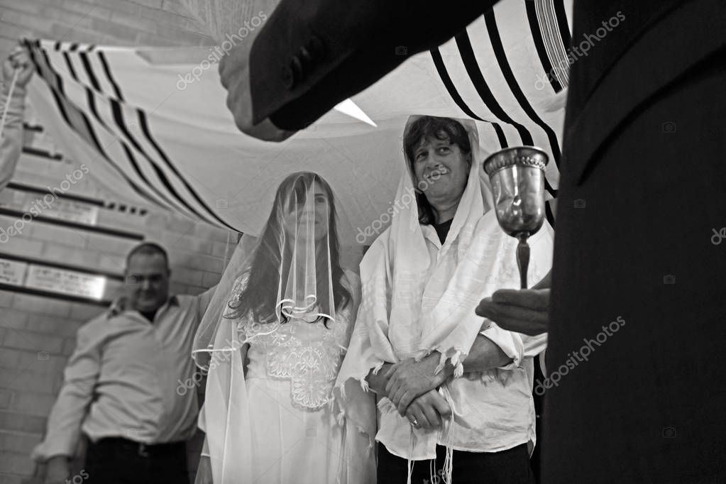 Rabbi Belssing Sposa Ebrea Uno Sposo Sotto Una Chupa Baldacchino