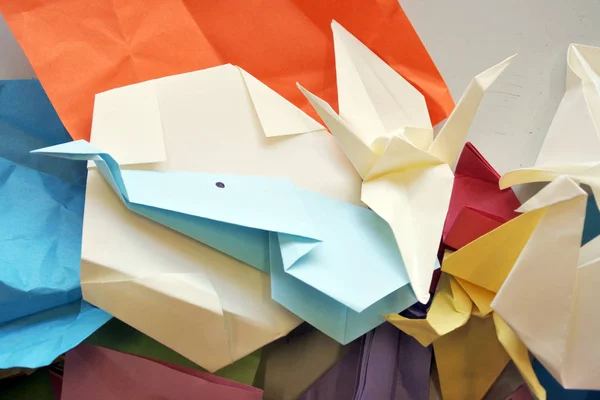 Mix Van Origami Shapes Een Tabel Visuele Kunst Hebben — Stockfoto