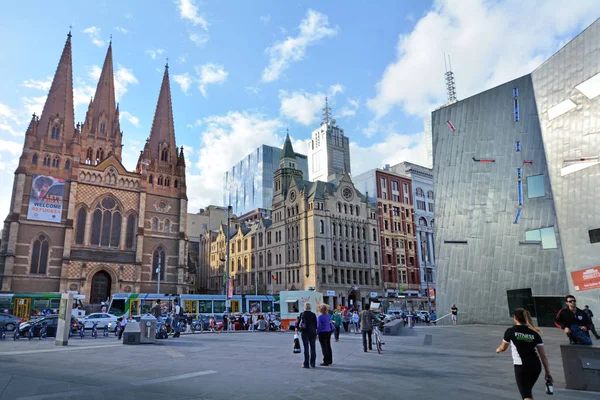 Melbourne Apr 20914 Paul Cathedral Acmi View Federation Square Home — Stock Photo, Image