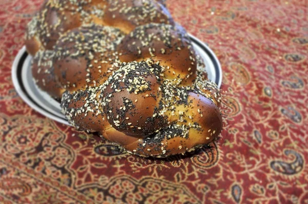 Challah Särskild Bröd Judiska Köket Vanligtvis Flätad Och Vanligtvis Äts — Stockfoto