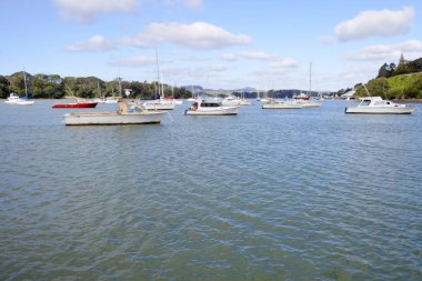 Değirmen defne Taipa-Mangonui Northland, north Island Yeni Zelanda, demirleme Yelkenli tekneler görünümünü manzara.