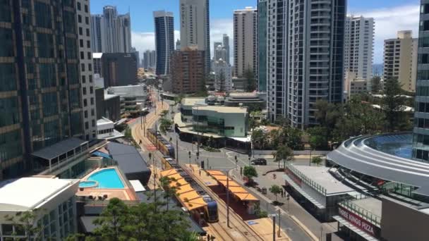 Gold Coast Avustralya Gold Coast Işık Demiryolu Surfers Paradise Gold — Stok video