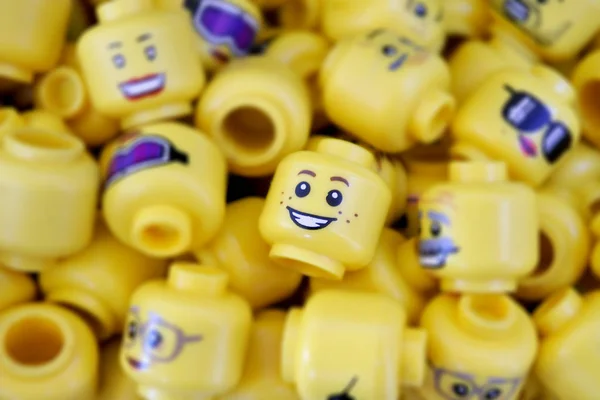 Gold Coast Aralık 2018 Lego Mini Rakamlar Üzerinde Milyar Dünya — Stok fotoğraf