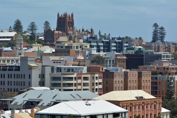 Skyline di Newcastle nel Nuovo Galles del Sud, Australia — Foto Stock