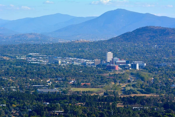 Luchtfoto landschapsmening van Canberra, Australië — Stockfoto