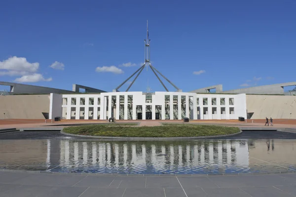 Australiska parlamentet i Canberra — Stockfoto