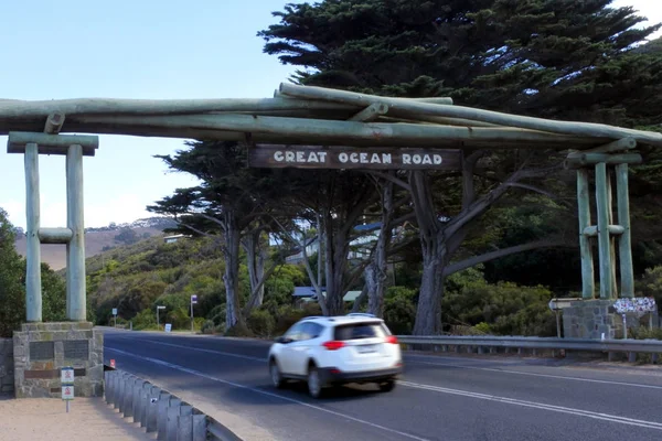 Great Ocean Road Memorial arch in Victoria Australië — Stockfoto