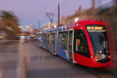 Glenelg Adelaide Güney Avustralya hafif raylı tramvay