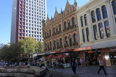Adelaide, Güney Aus Rundle Mall alışveriş bölgesinde Trafik