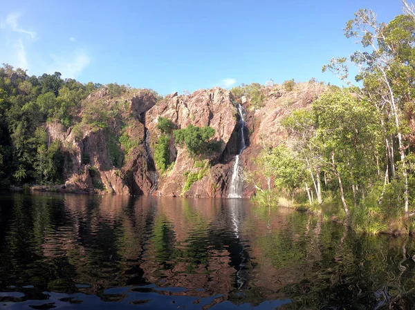 Wangi Falls in Litchfield National Park in the Northern Territor — Stock Photo, Image