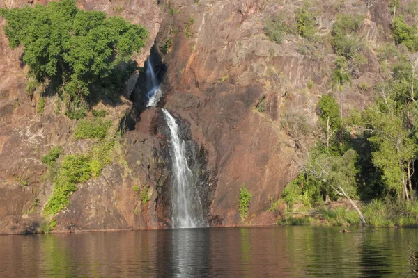 Wangi Falls no Parque Nacional de Litchfield no Território do Norte — Fotografia de Stock