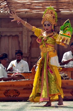 Bali Endonezya Tari Pendet Dans Bali kadın dans