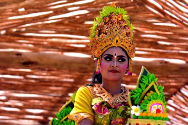 Bali Endonezya Tari Pendet Dans Bali kadın dans