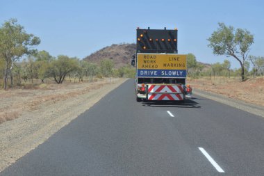 Kimberley Batı Avustralya'da yol çalışması