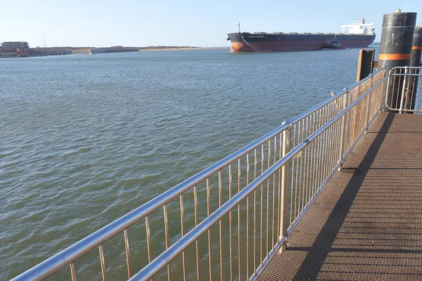 Nave mercante que entra en Puerto Hedland Pilbara Puertos Autoridad Oeste —  Fotos de Stock