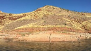 Kimberley Batı Avustralya 'daki Argyle Ord Nehri Barajı manzarası