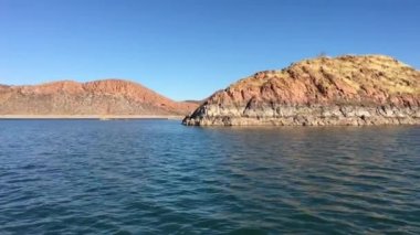 Kimberley Batı Avustralya 'daki Argyle Ord Nehri Barajı manzarası