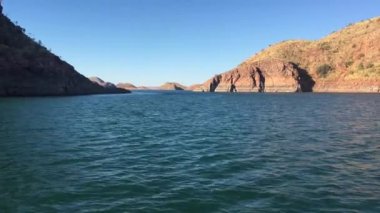 Kimberley Batı Avustralya 'daki Argyle Ord Nehri Barajı manzarası