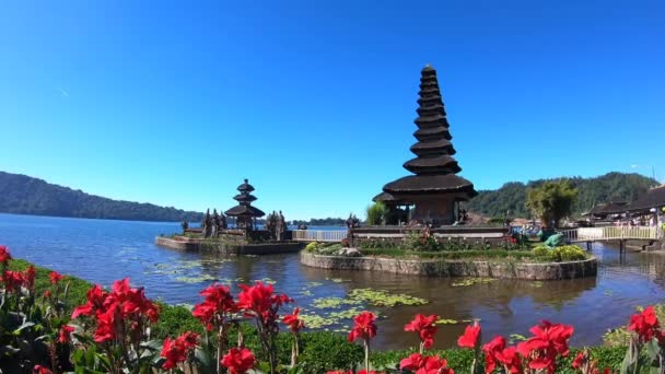 Ulun Danu Beratan Lake Temple Bedugul Village Bali Eiland Indonesië — Stockvideo