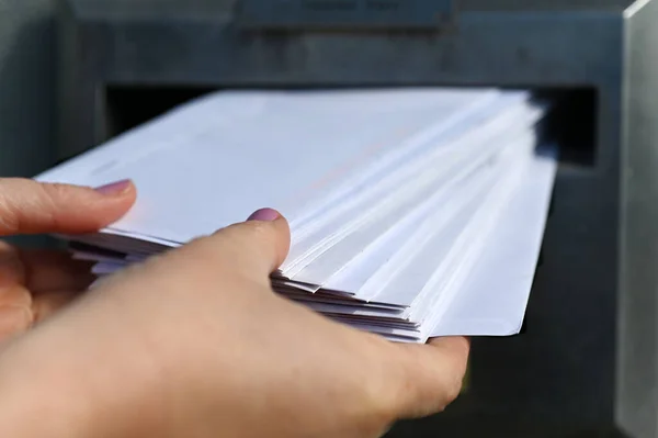 Woman Hands Sending Many Invitation Letters — Stock Photo, Image