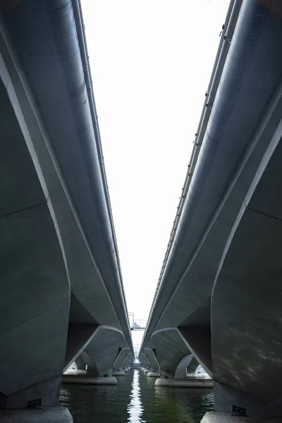 Kanal köprü — Stok fotoğraf