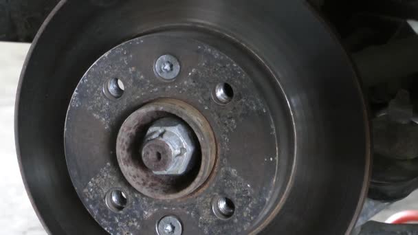 1920X1080 Fps Very Nice Car Brake Old Disc Disassembly Video — Stock Video