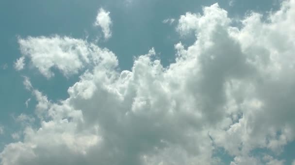 1920X1080 Fps Very Nice Fluffy Slowly Clouds Blue Sky Time — Stock Video