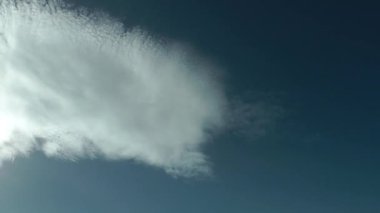 1920 x 1080 25 Fps çok güzel bulutlar mavi hareketli temiz. bulutlu gökyüzü Time Lapse Video.