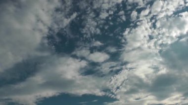1920 x 1080 25 Fps çok güzel bulutlar mavi hareketli temiz. bulutlu gökyüzü Time Lapse Video.