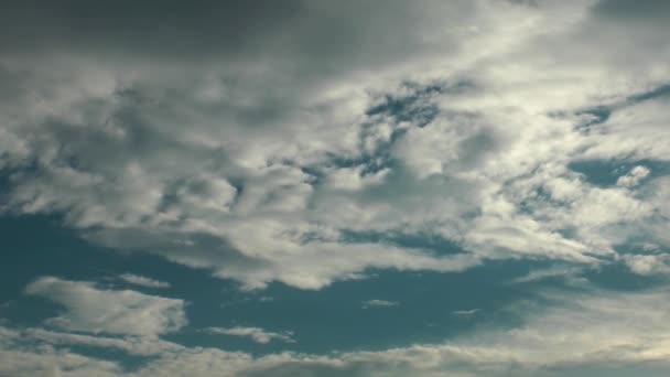 1920X1080 Fps Très Beaux Nuages Déplaçant Dans Ciel Bleu Propre — Video