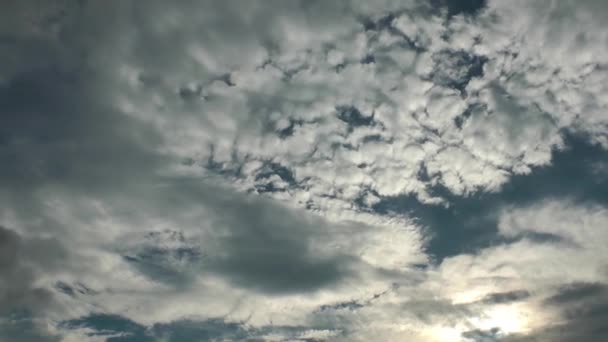 1920X1080 Fps Nubes Muy Bonitas Moviéndose Cielo Azul Limpio Nublado — Vídeos de Stock