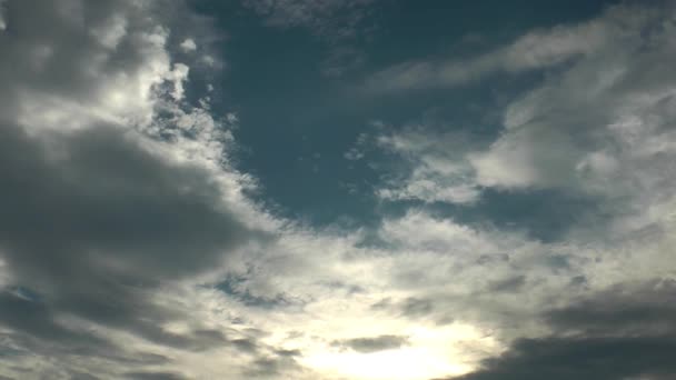 1920X1080 Fps 很好的云在蓝色的天空中移动时间失效视频 — 图库视频影像