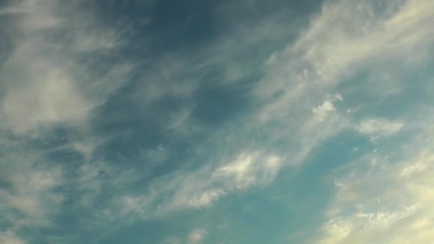 1920X1080 Fps Красивые Облака Голубом Чистом Небе — стоковое видео