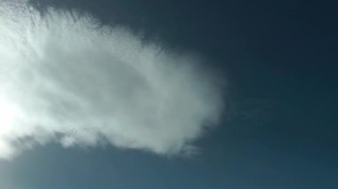 1920 x 1080 25 Fps. çok güzel bulutlarda mavi temiz gökyüzü Time Lapse Video.