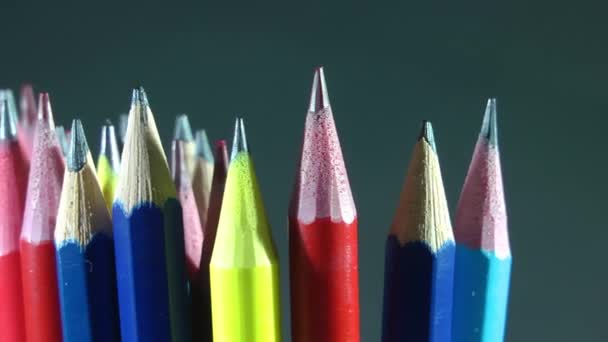 1920x1080 25 Fps. Très beau gros plan coloré crayon tournage vidéo .