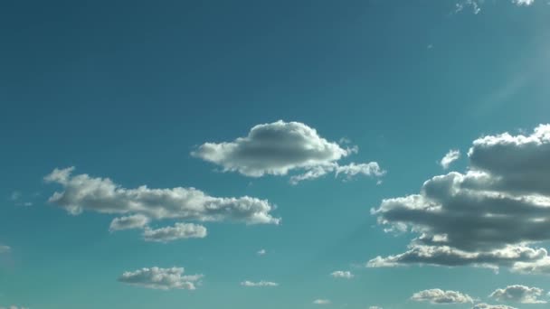 1920X1080 Fps Красивые Облака Голубом Чистом Небе — стоковое видео