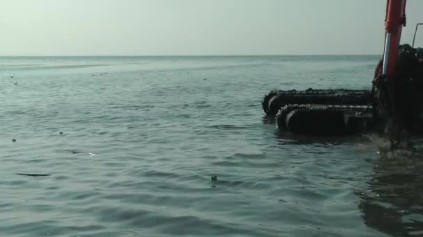 Graafmachine Werken Zee Zeeafval Vervuiling Verwijderen — Stockvideo