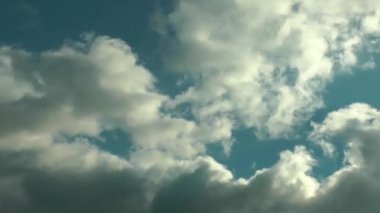 1920 x 1080 25 Fps. çok güzel bulutlarda mavi temiz gökyüzü Time Lapse Video.