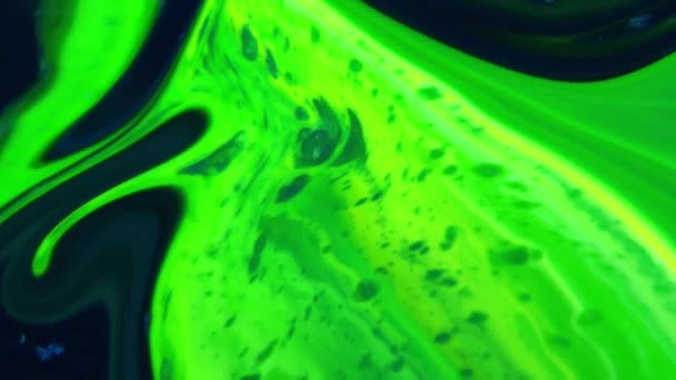 Couleurs abstraites Peinture à tartiner tourbillonnant et souffle. Cette séquence 1920x1080 (HD) est un incroyable fond organique pour les effets visuels et les graphismes animés. Ce clip sera superbe dans votre prochain film, film ou documentaire. Étonnez vos téléspectateurs, et prenez 